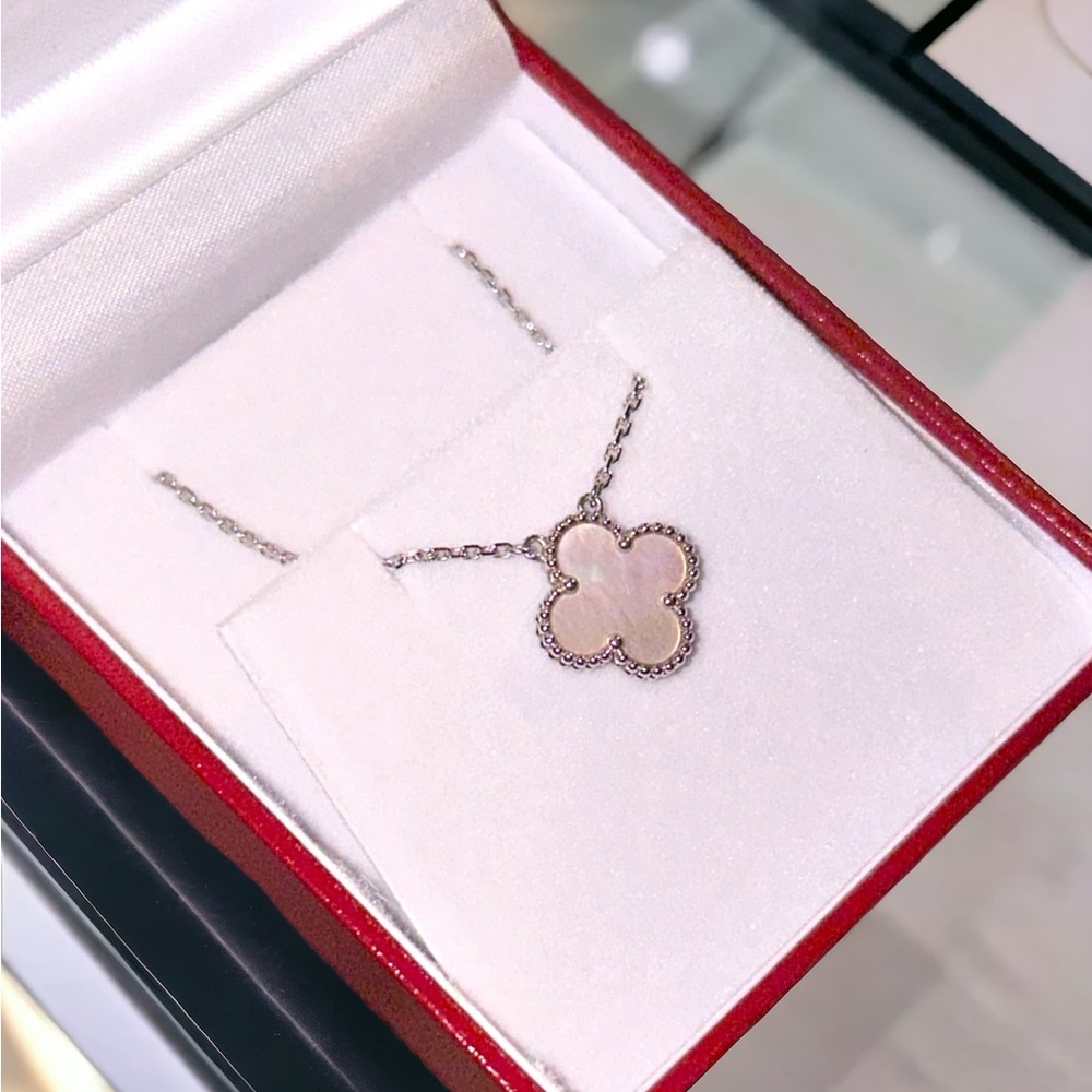 Van Cleef necklace